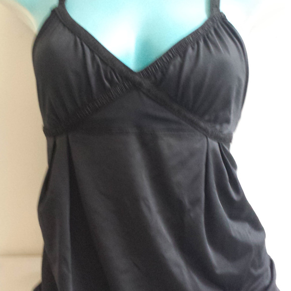 EUC Lululemon Dance Strap Tank, Black, Size 6 - Picture 5 of 6